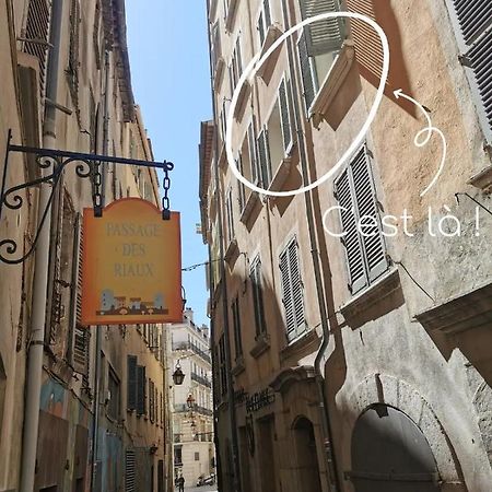شقة تولون  في T1 Proche Rue Des Arts, Du Port Et De L'Opera المظهر الخارجي الصورة
